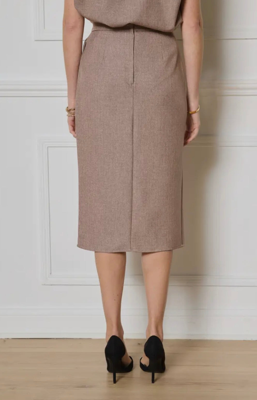 Falda midi cruzada
