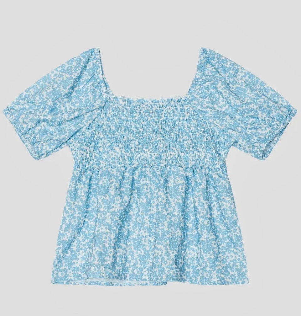 Blusa detalle nudo