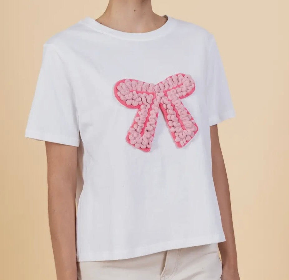 Camiseta lazo bordado