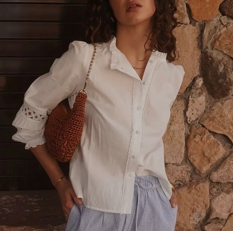Camisa modelo Mia