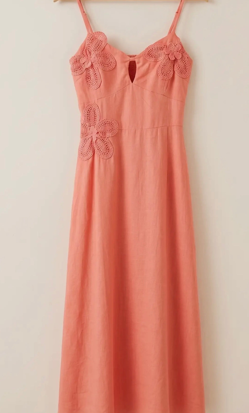 Vestido modelo Lumina