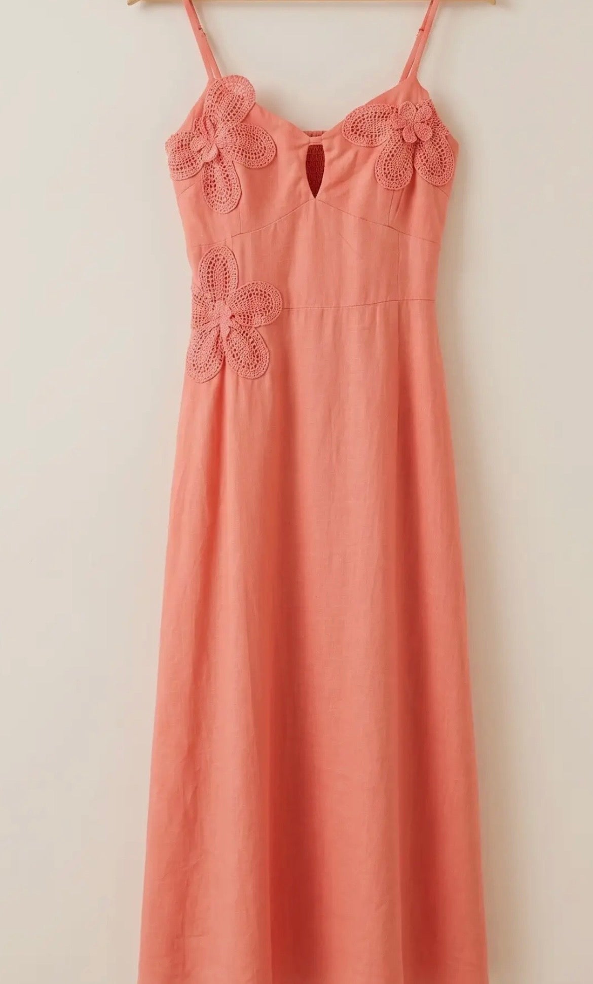 Vestido modelo Lumina