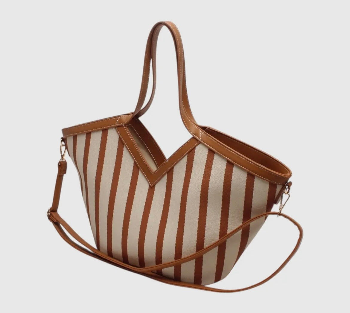 Bolso modelo Capazo V