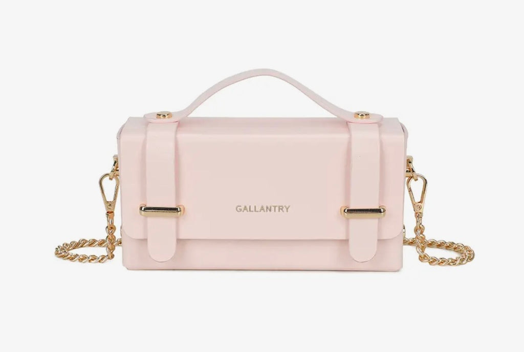 Mini bolso modelo Boxi