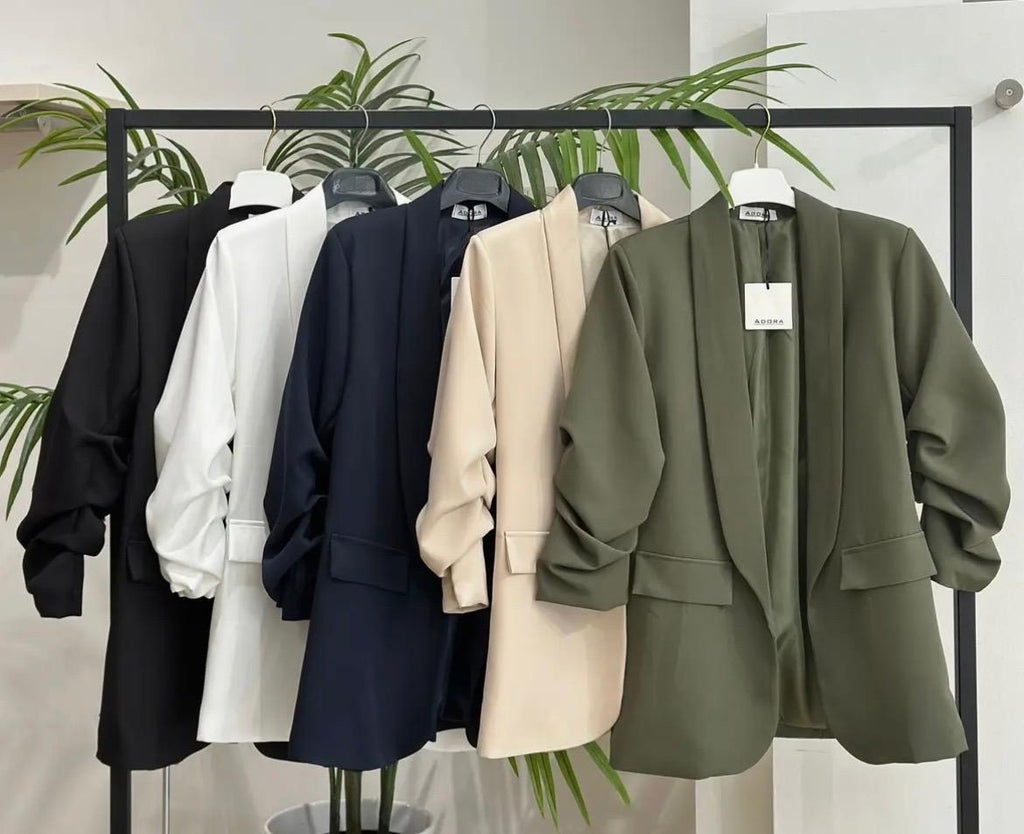 Blazer manga fruncida