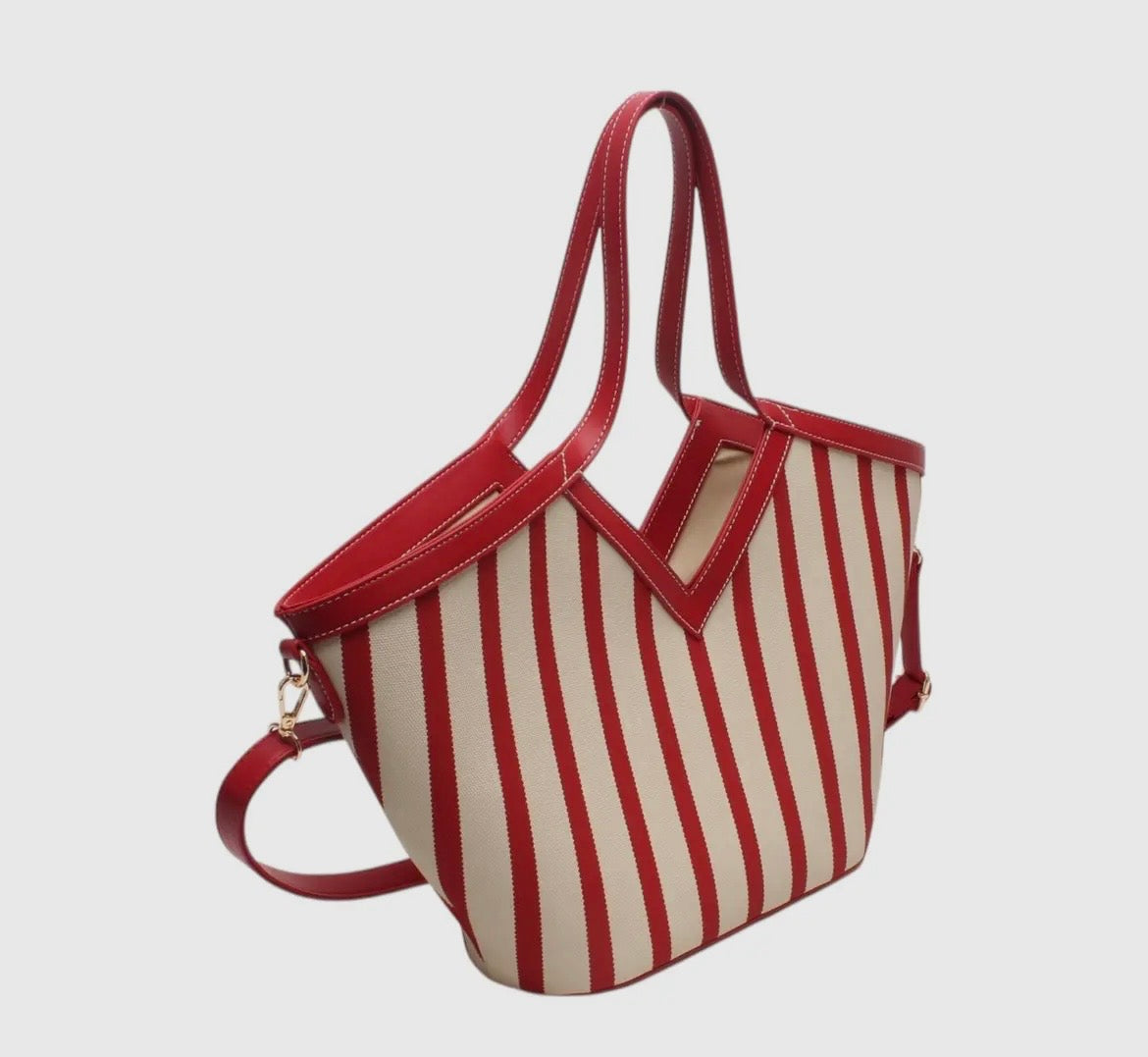 Bolso modelo Capazo V