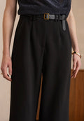 Pantalón detalle cinturón