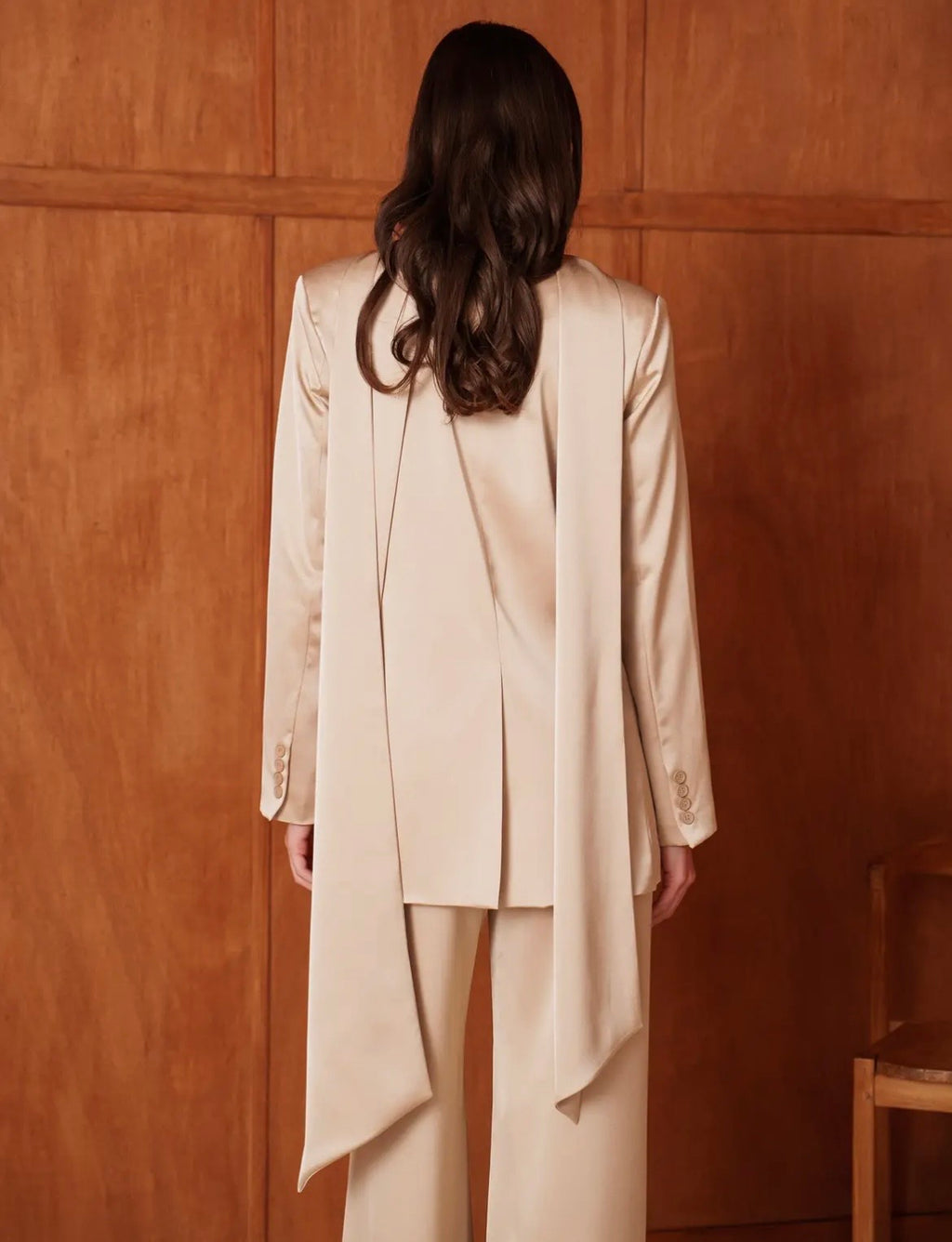 Traje modelo Paris