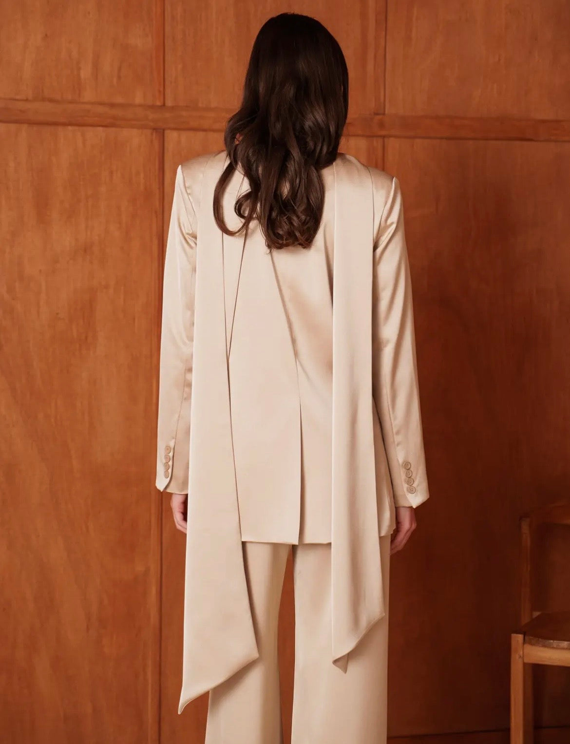 Traje modelo Paris
