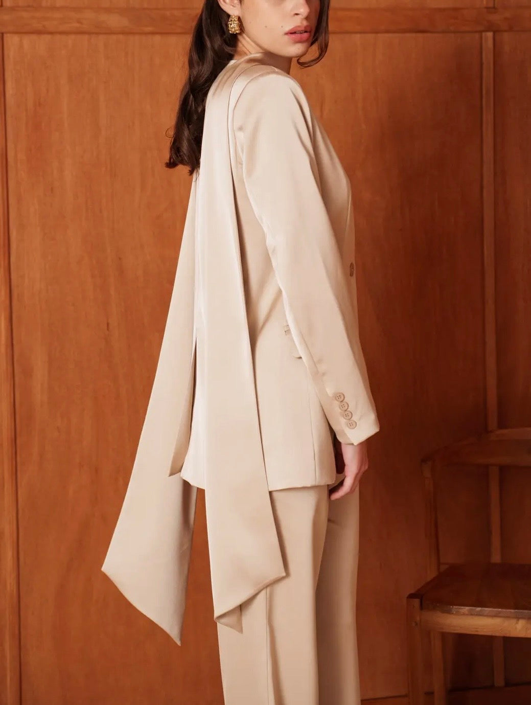 Traje modelo Paris