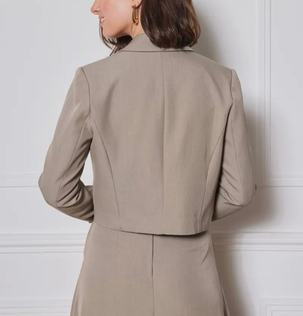Chaqueta Crop