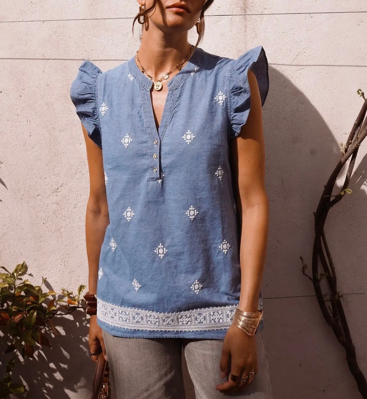 Blusa modelo Virelle