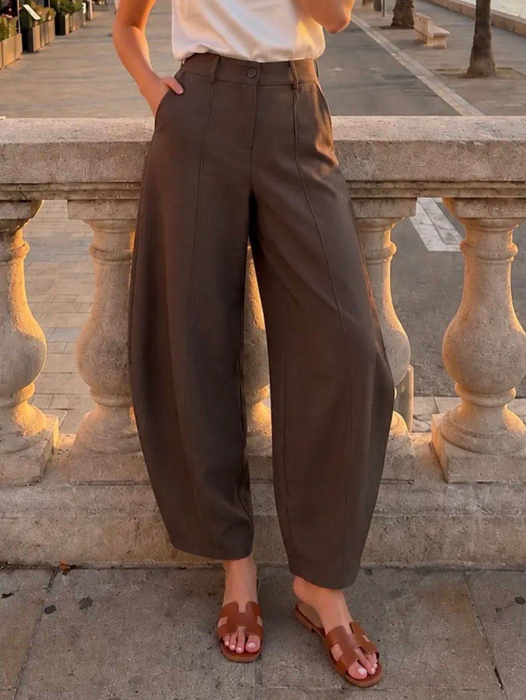 Pantalón modelo balloon