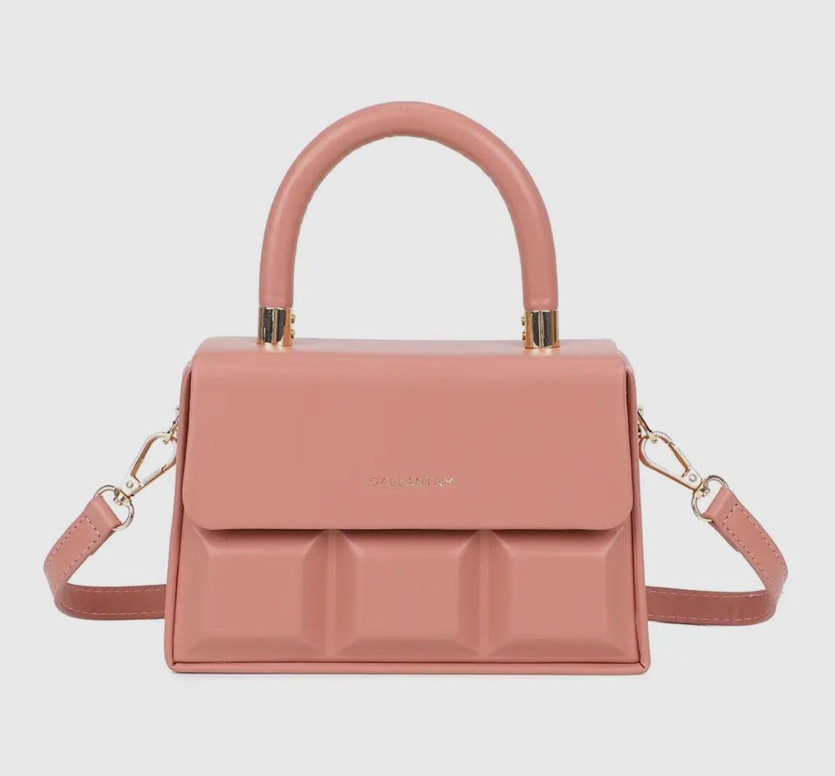 Bolso modelo Chocoluxe